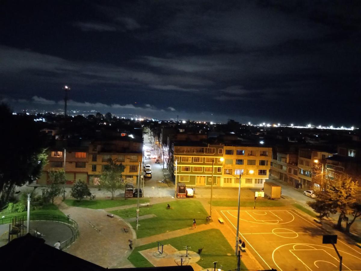 Apartment Cerca Aeropuerto Embajada Eeuu Fotos Huellas Visa Bogotá